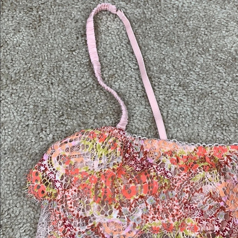 Victoria’s Secret pink dream angels lace bralette - Picture 3 of 7